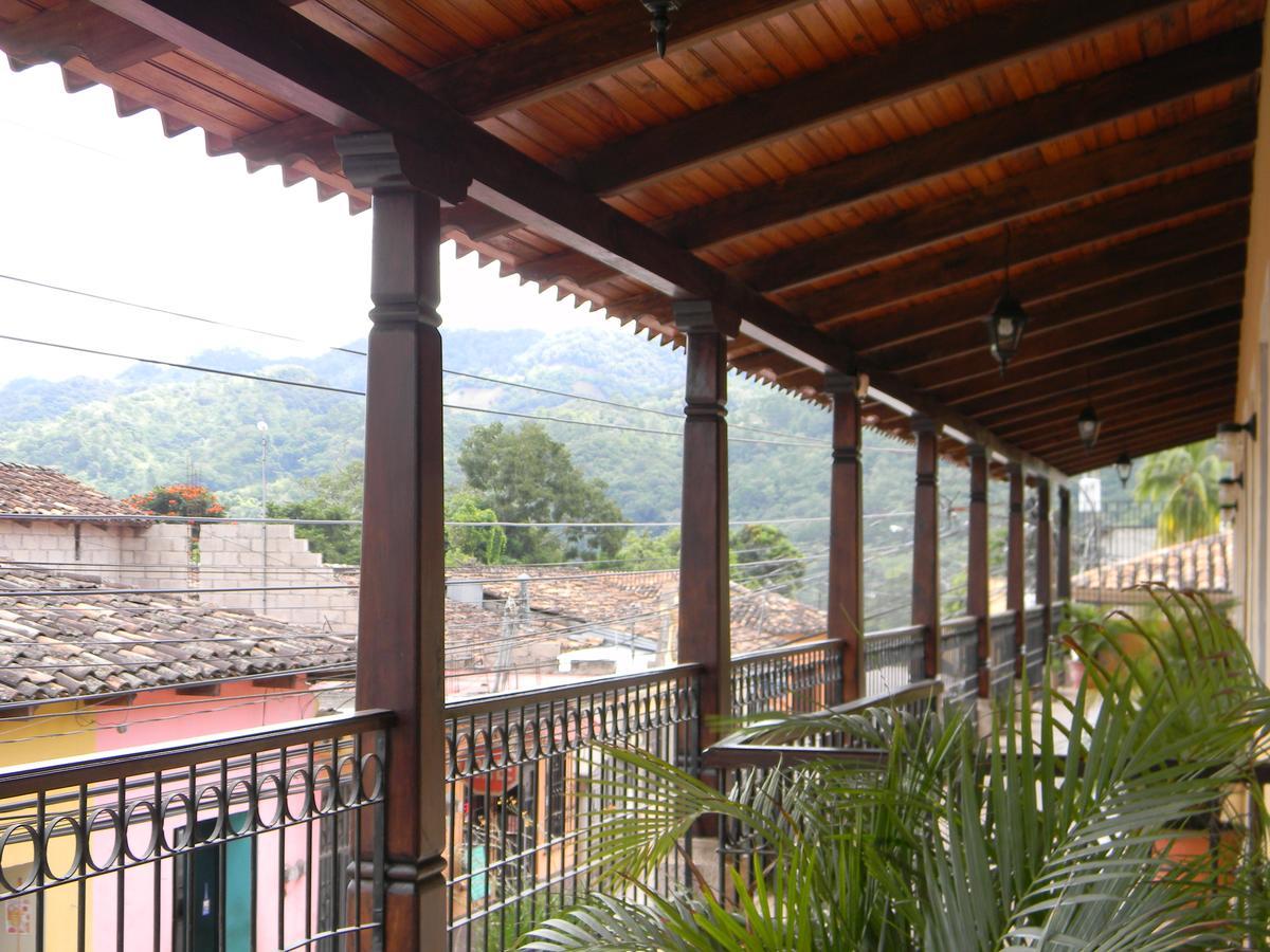 Berakah B&B- Central Park Copán Exteriör bild